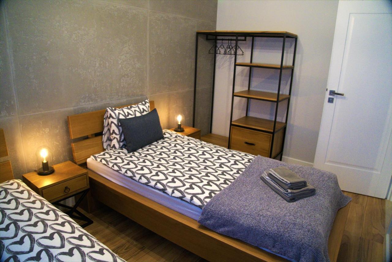 Apartamenty Opera 奥尔什丁 外观 照片