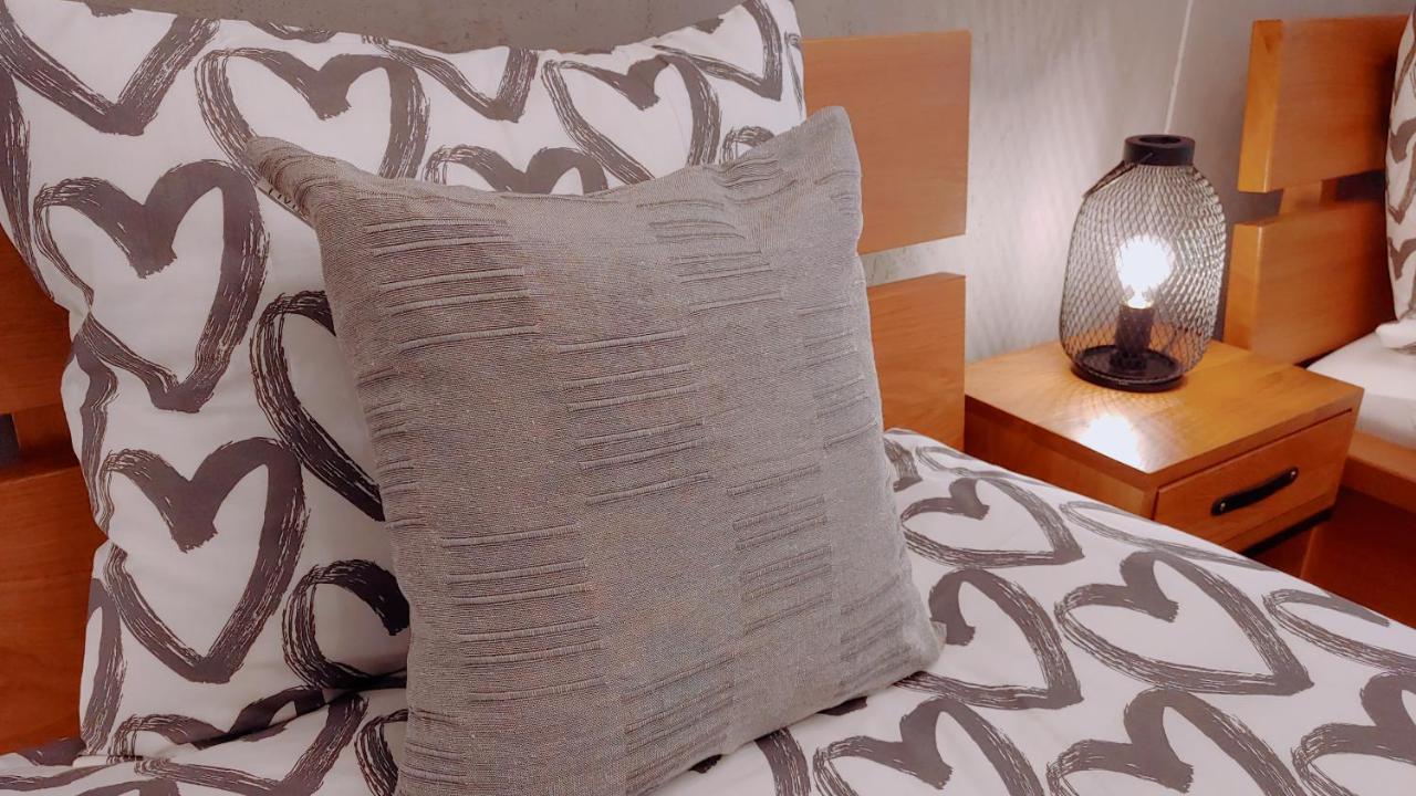 Apartamenty Opera 奥尔什丁 外观 照片